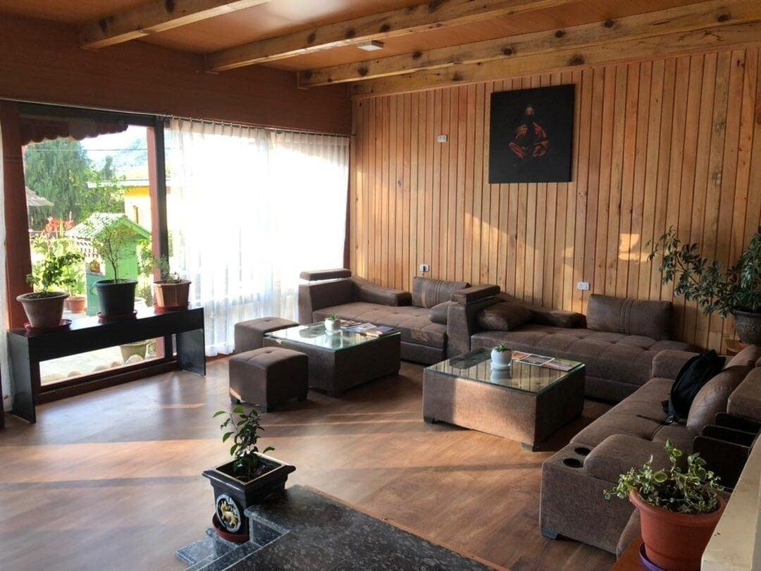 Vista Lobby Tsherim Resort