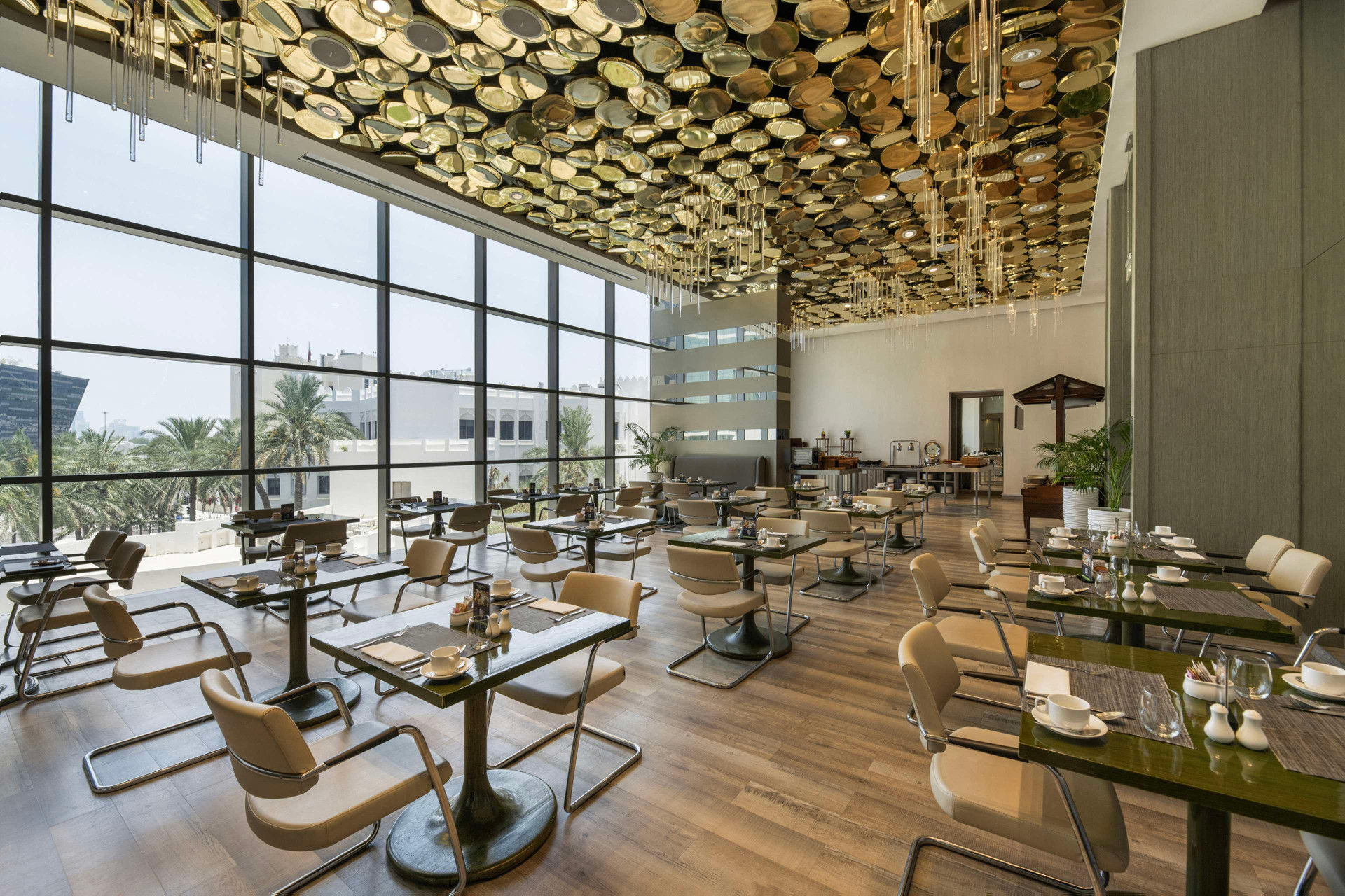 Restaurant DoubleTree by Hilton Hotel Doha Old Town