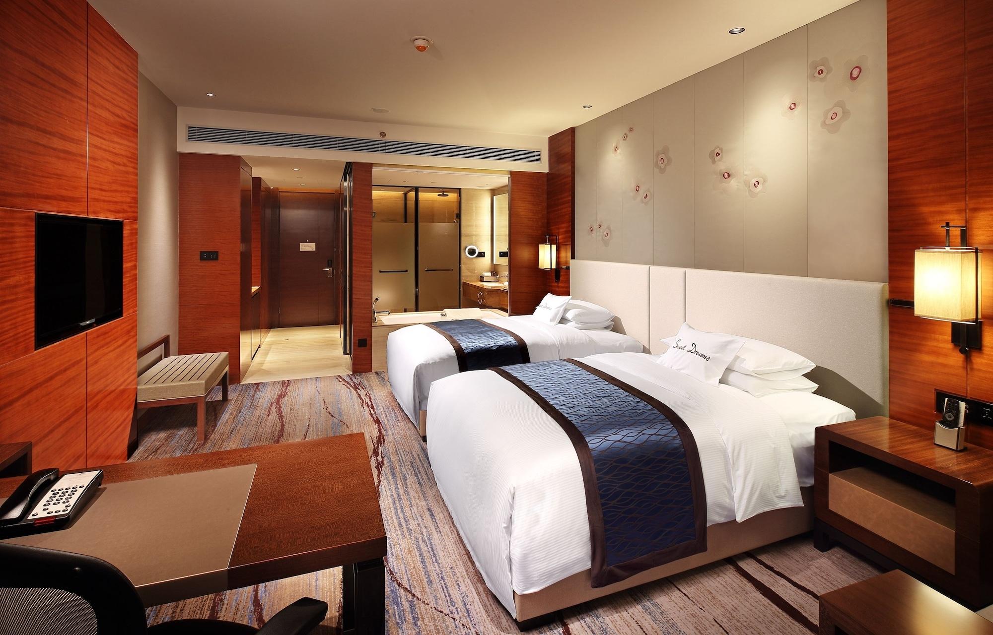 Habitación DoubleTree by Hilton Guangzhou Science City-Free Shuttle Bus Service During Canton Fair Period