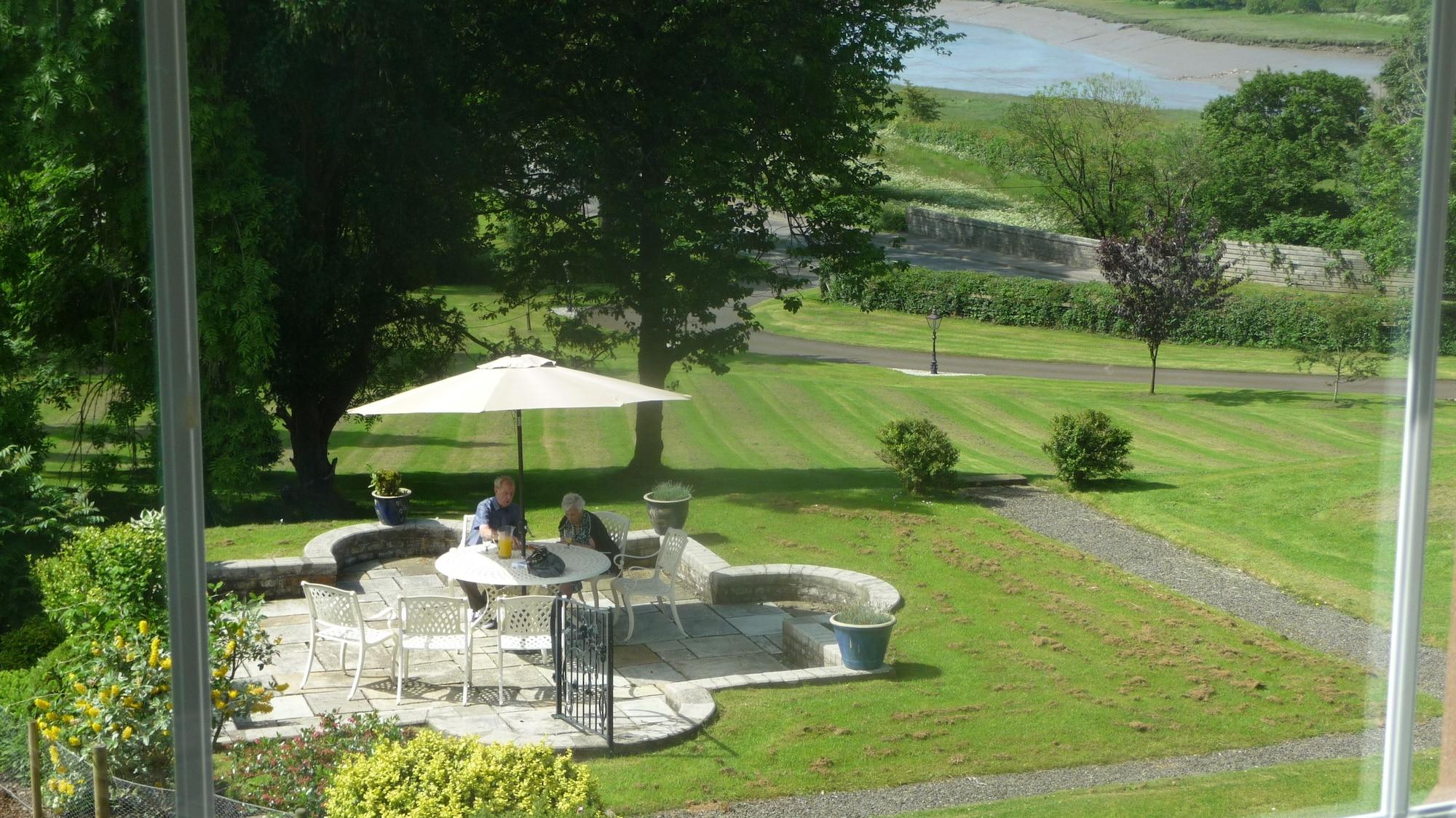 Vista Exterior Fludha Guest House