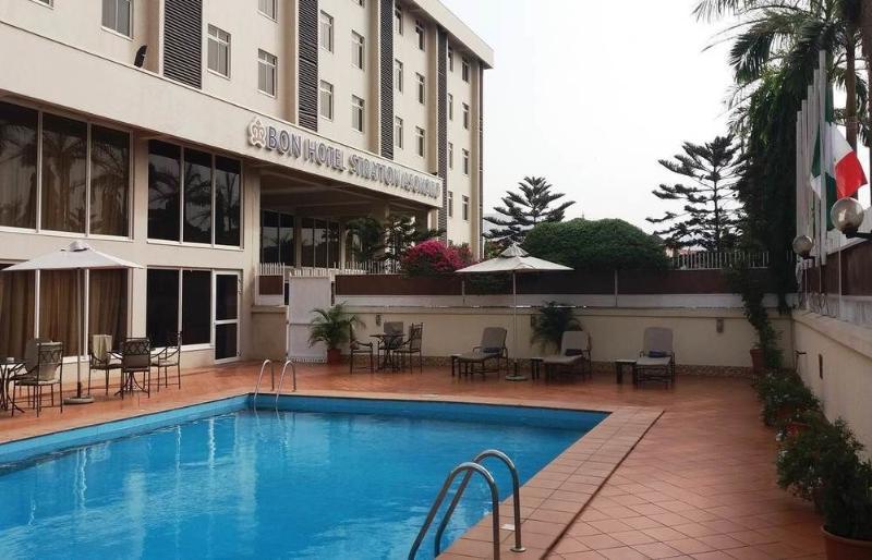 Vista Piscina Bon Hotel Stratton Asokoro