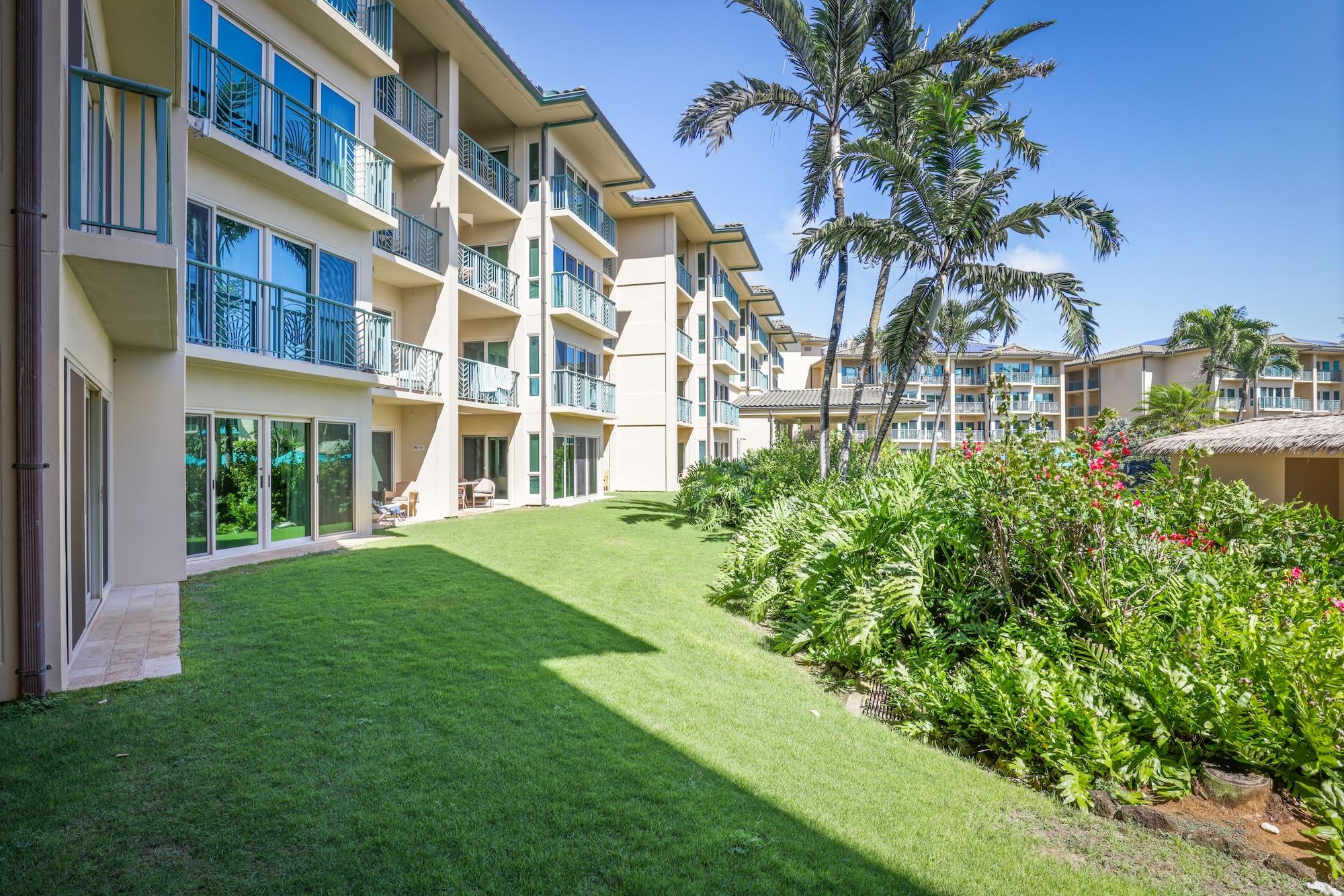Vista Exterior Waipouli Beach Resorts & Spa Kauai by OUTRIGGER