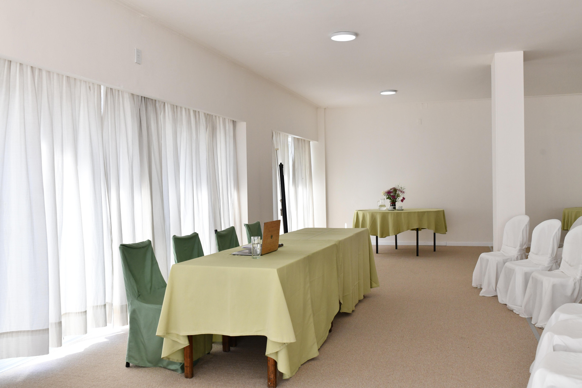 Centro de Negocios O2 Hotel Gualeguaychú