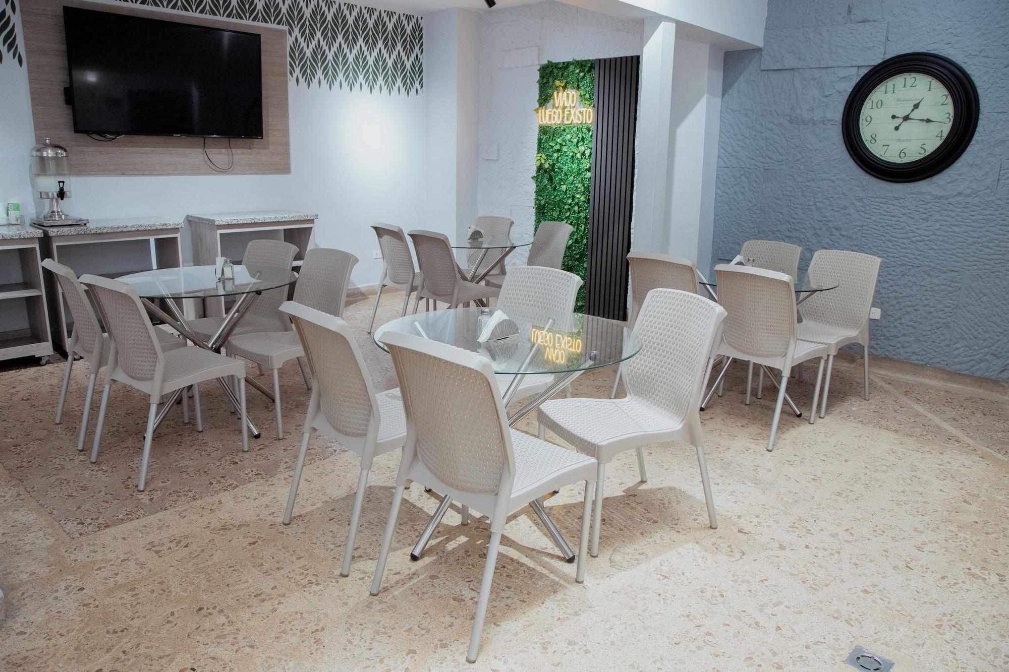 Comodidades del Alojamiento Hotel Palmas Del Estadio