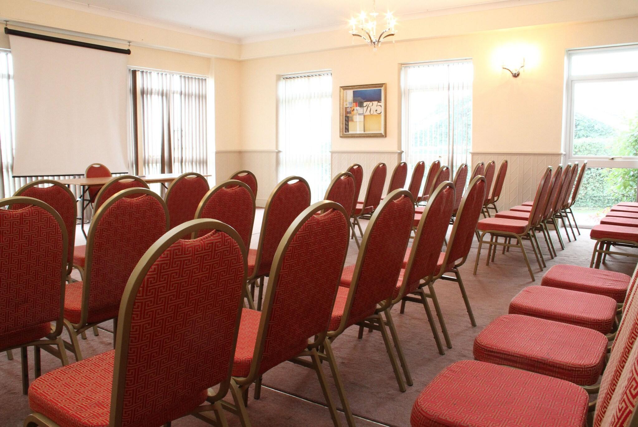 Centro de Negocios Exeter Court Hotel