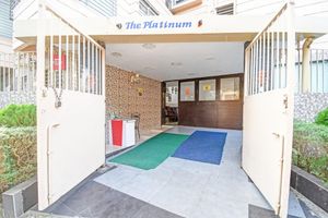 Alojamiento - Townhouse 727 Hotel The Platinum