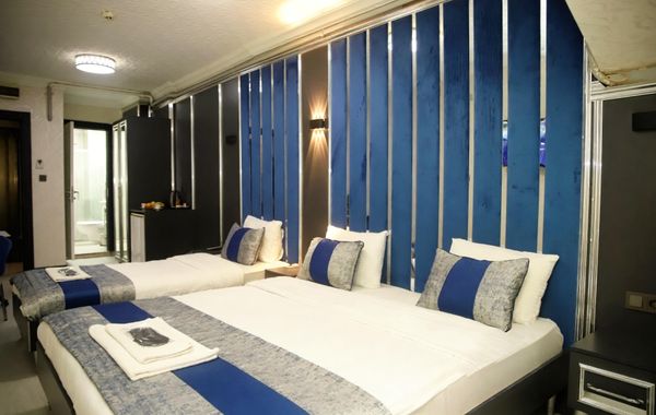 Blue Plus Hotel