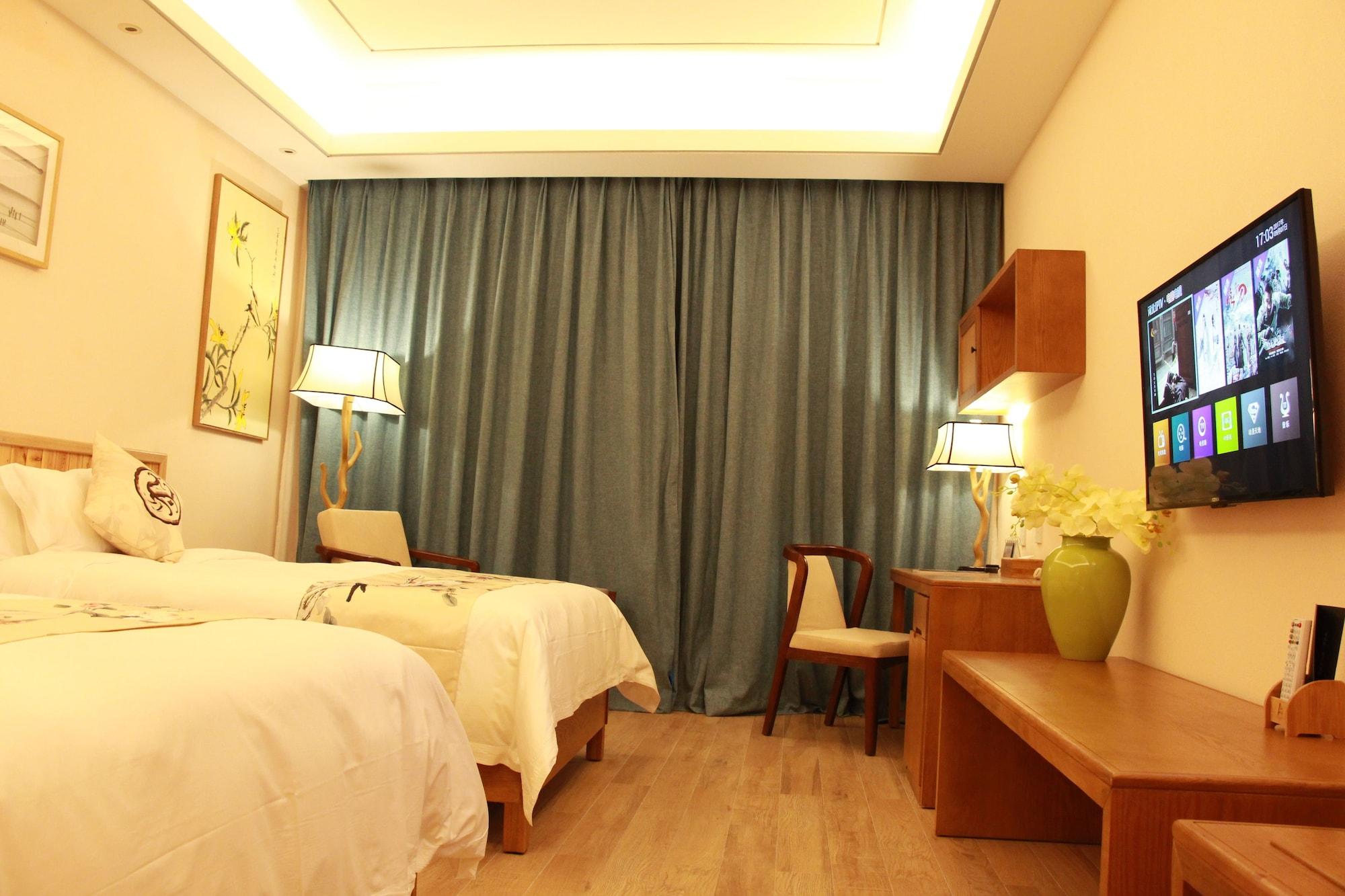 Habitación Queshan Lake Arcadia Intl Resort