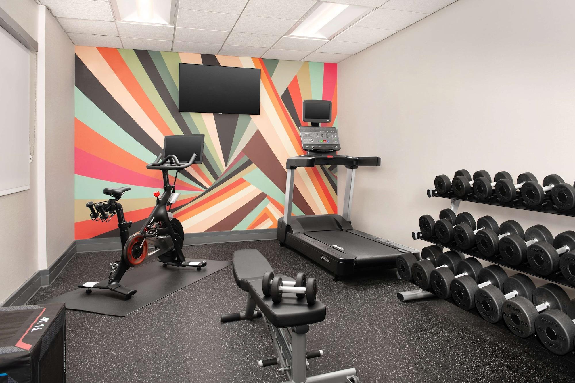 Gimnasio Hilton Garden Inn Solomons