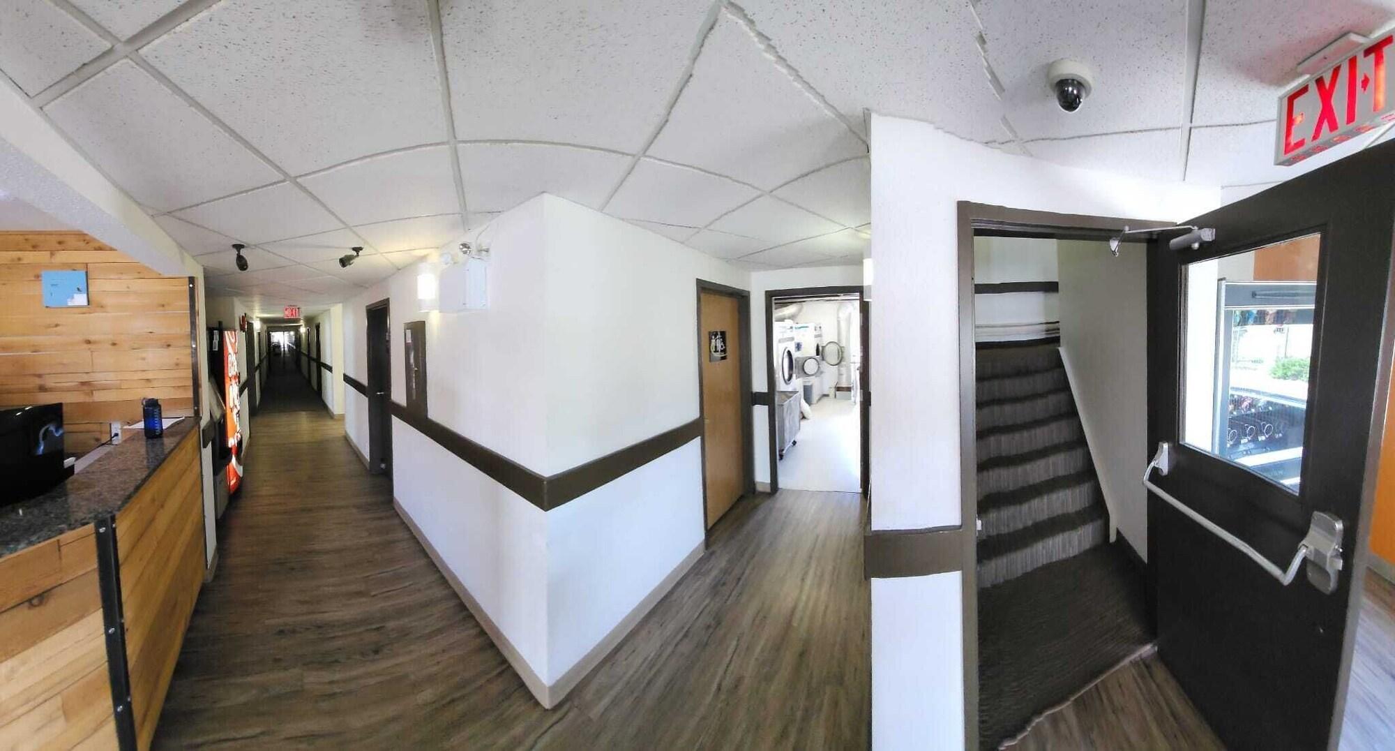 Instalaciones Recreativas Westlake Inn