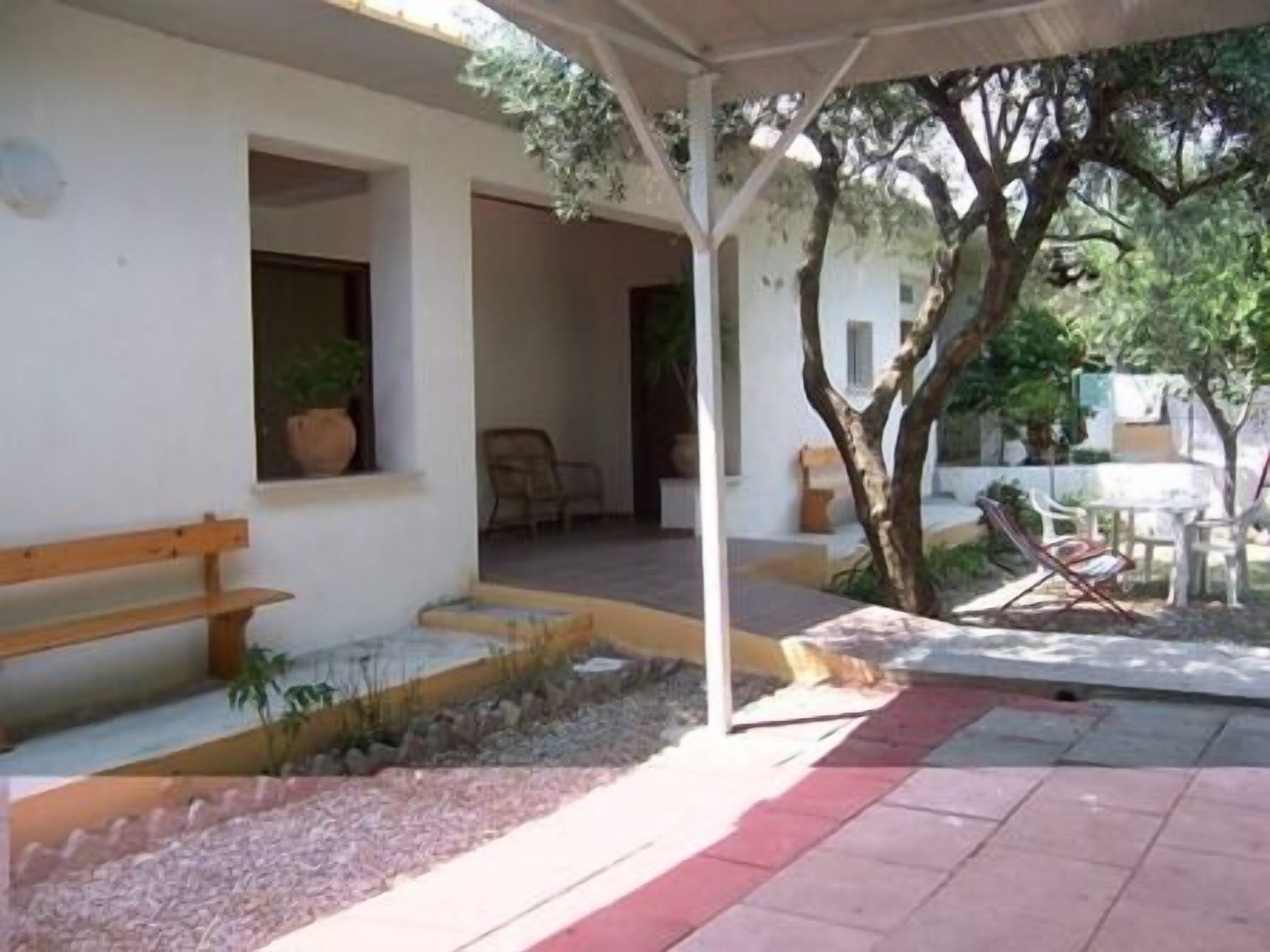 Varios La Pietra Bianca