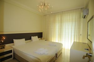 Alquiler Vacacional - Gold City 3 Bedroom Villa 6