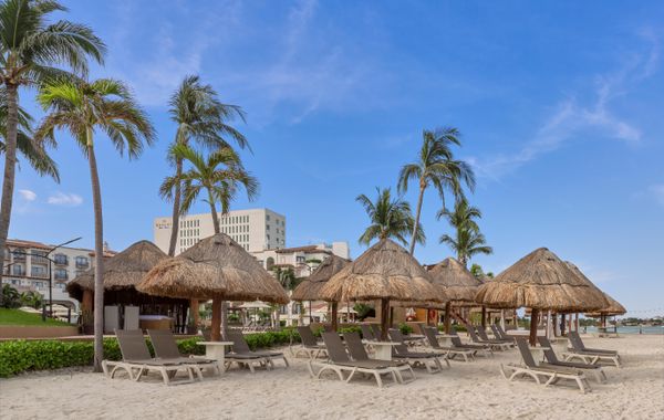 Fiesta Americana Cancun Villas - Hoteles en Zona Hotelera de Cancún