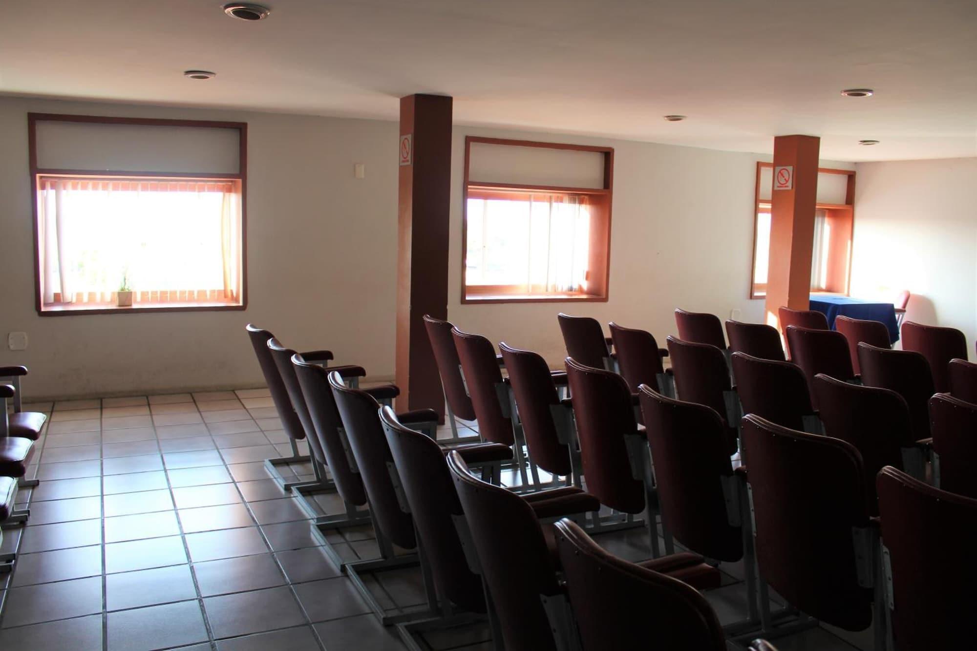 Sala de Reuniones Hotel Delta