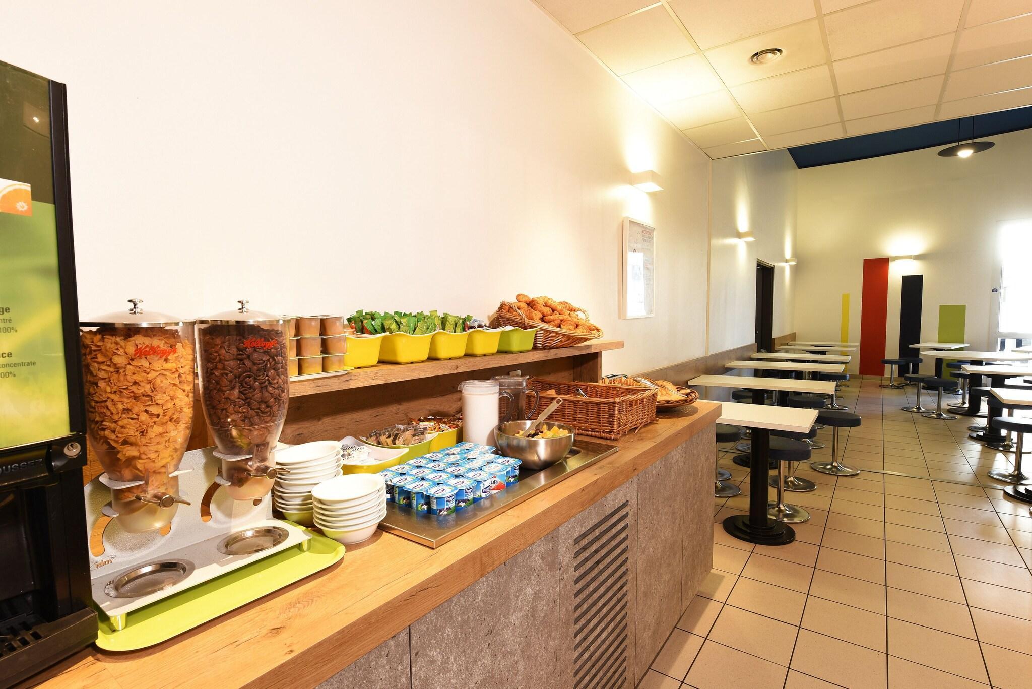 Restaurant ibis budget Nice Aeroport Promenade des Anglais