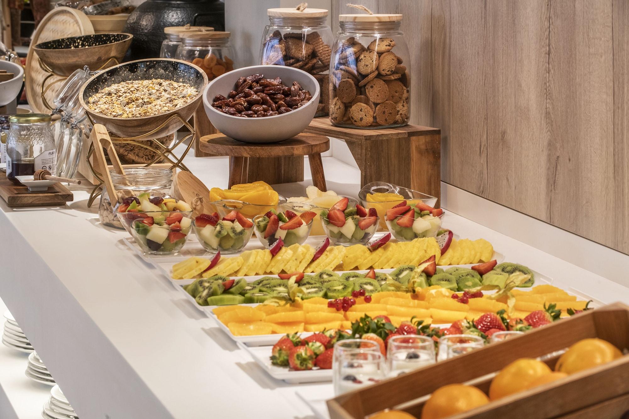 Restaurant Sallés Hotel Ciutat del Prat Barcelona Airport