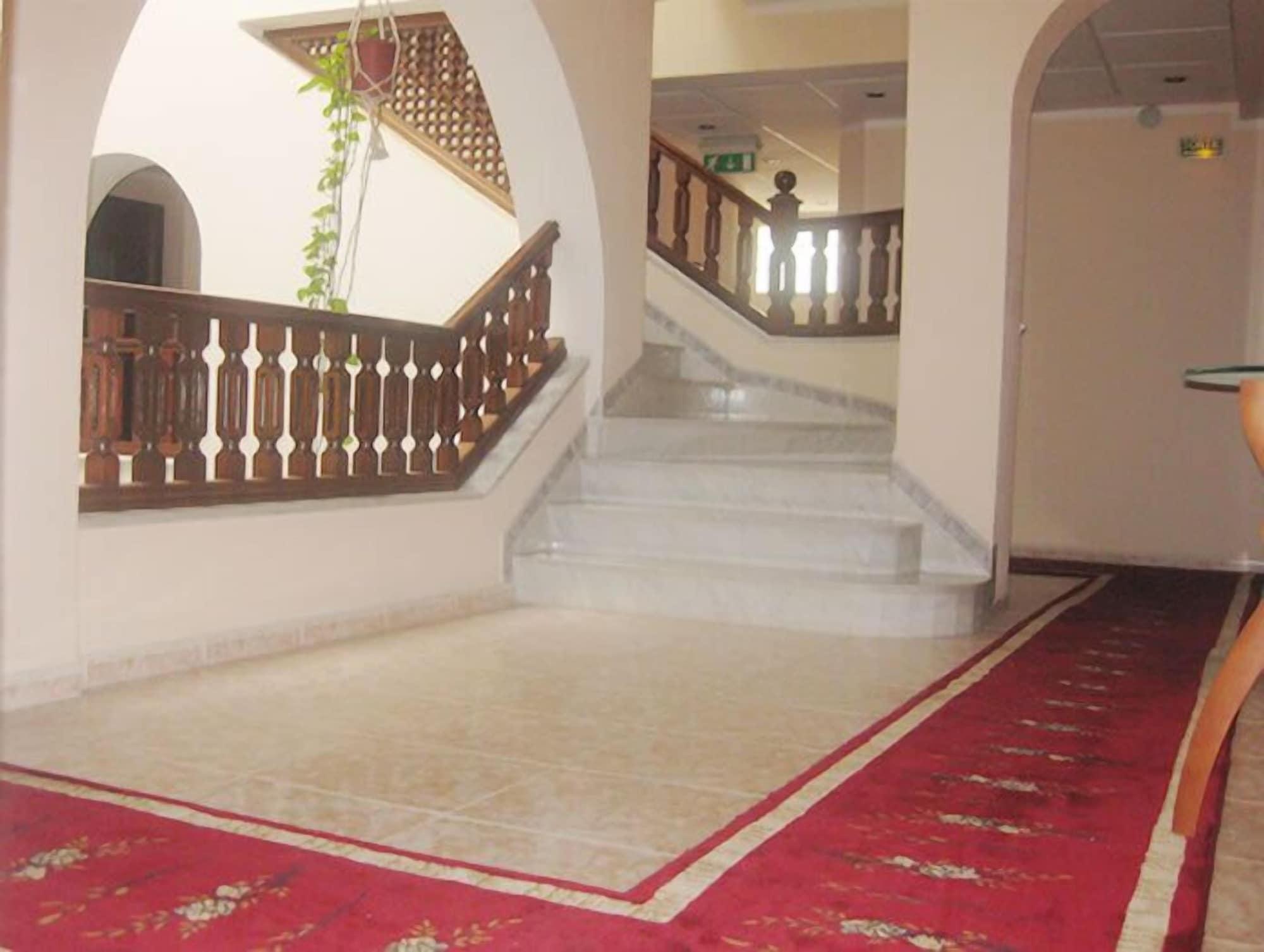 Varios Hôtel Hammamet Alger