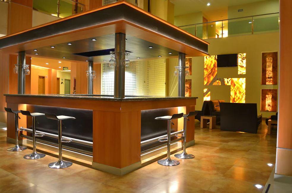Bar/Salón Hostalia Hotel Expo & Business Class