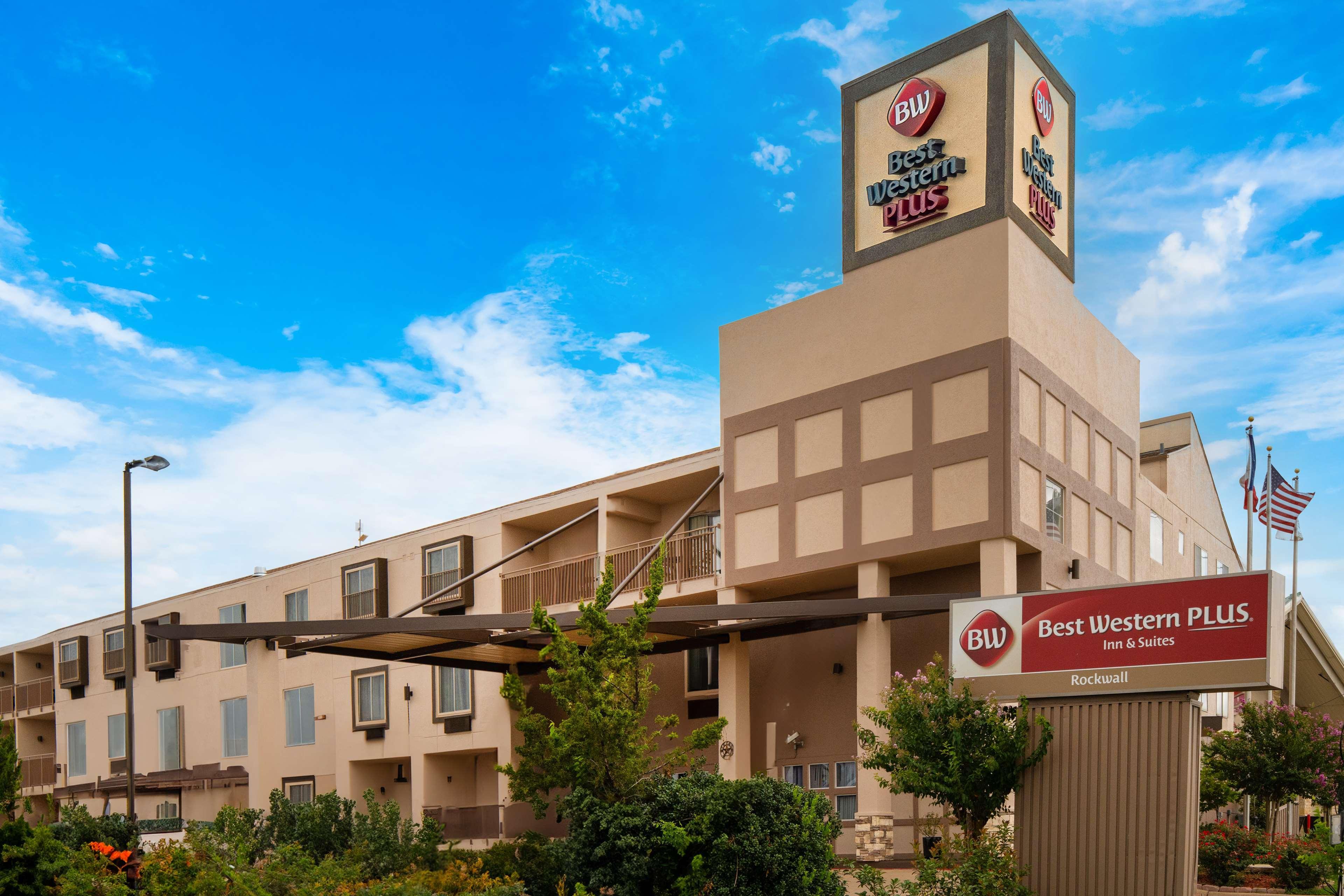 Vista Exterior Best Western Plus Rockwall Inn & Suites