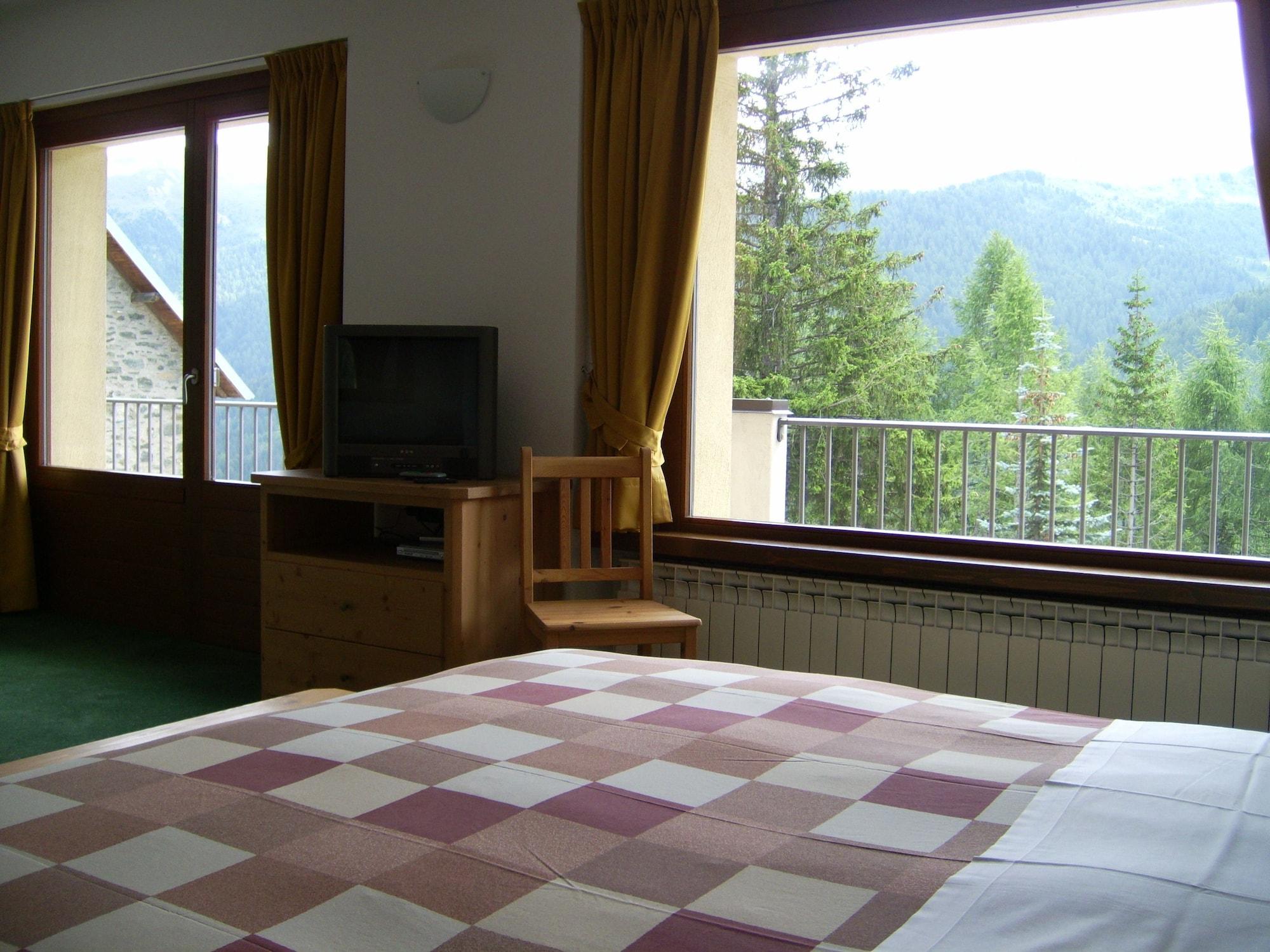 Equipamiento de Habitación Hotel Li Arnoga