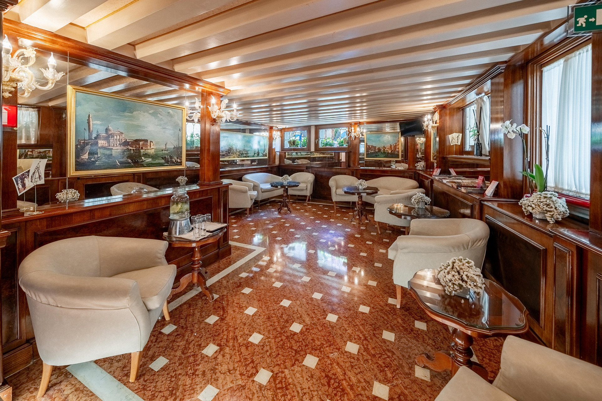 Vista Lobby Colombina Hotel