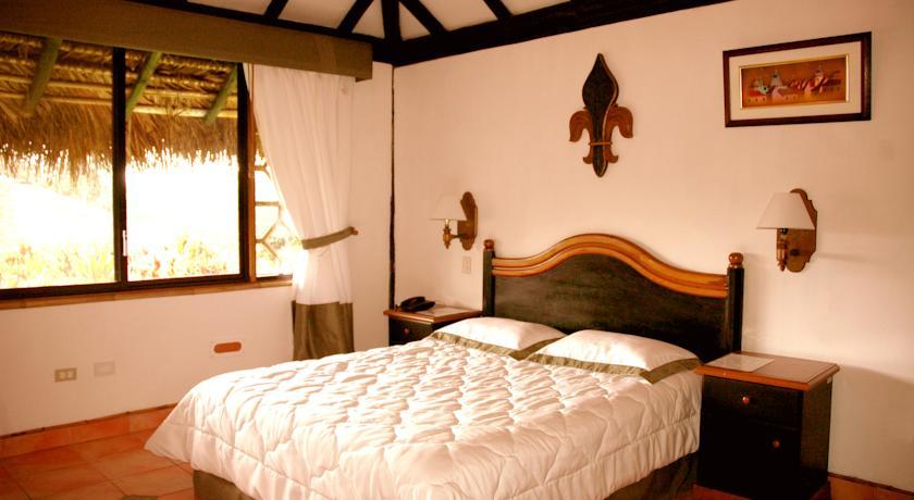 Habitación Arasha Tropical Resort & Spa