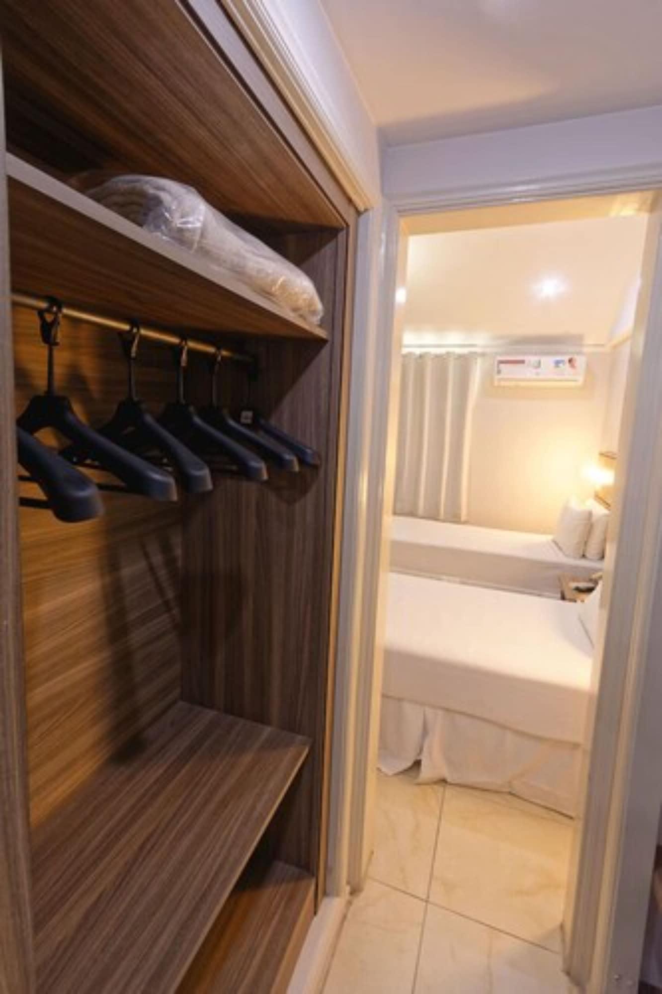 Set de Habitación Fenix Moema