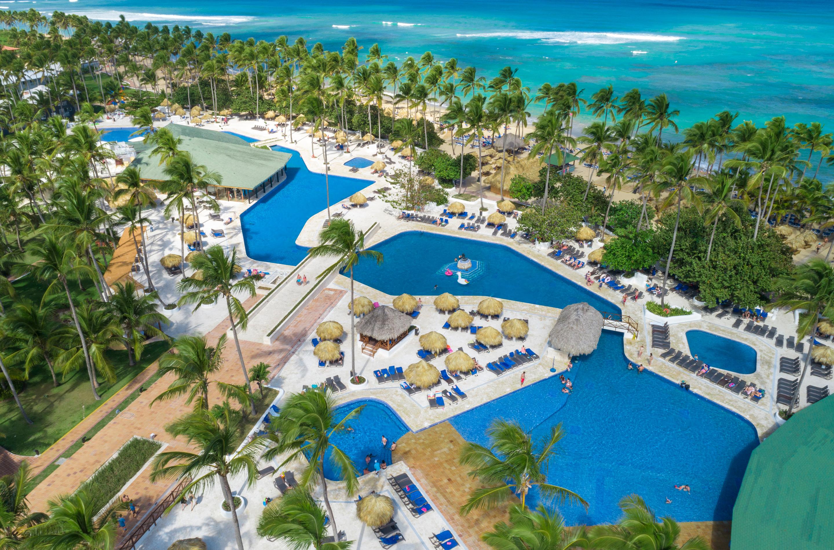 Vista Exterior Hotel Grand Sirenis Punta Cana Resort & Aquagames – All Inclusive