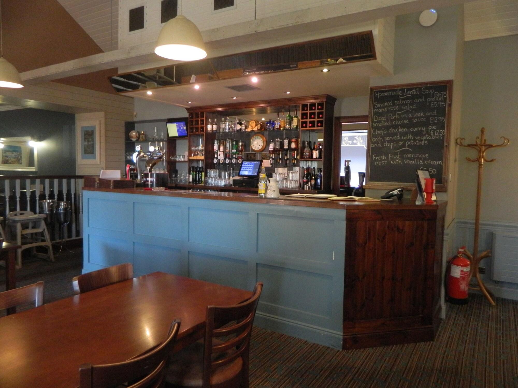 Bar/Salón Red House Hotel