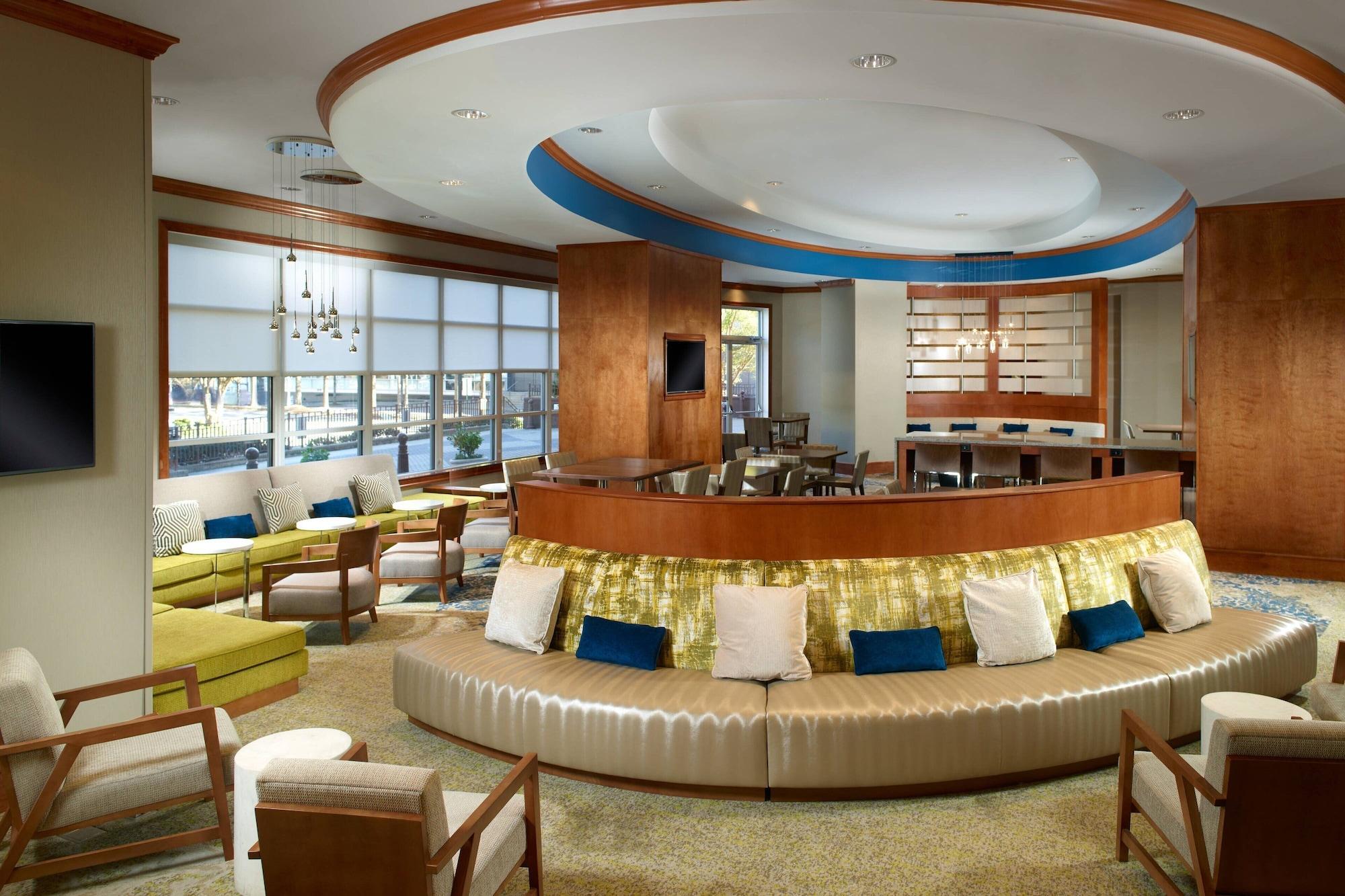 Vista Lobby SpringHill Suites by Marriott Atlanta Buckhead