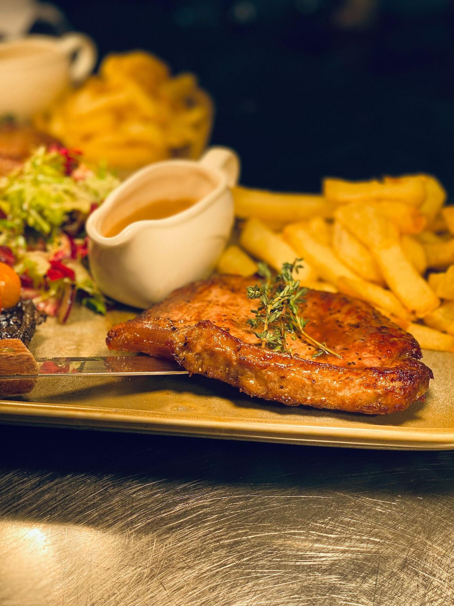 Restaurant The Tontine Hotel