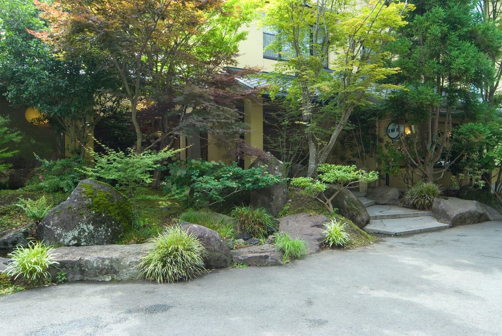 Vista Exterior Yufuin Onsen Ryokan Mebaeso