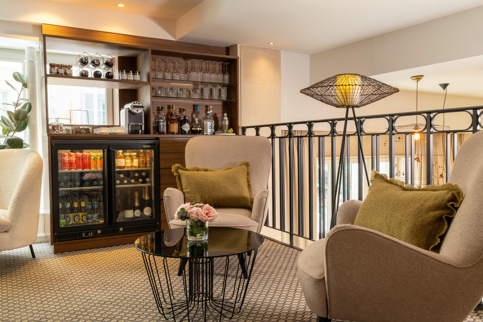 Bar/Salón Le Pradey