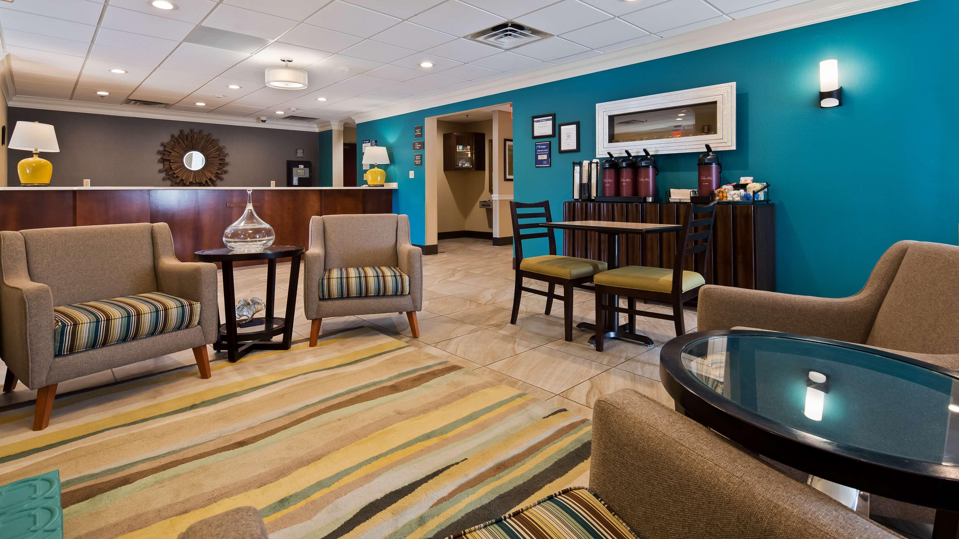 Vista Lobby Best Western Eagles Inn