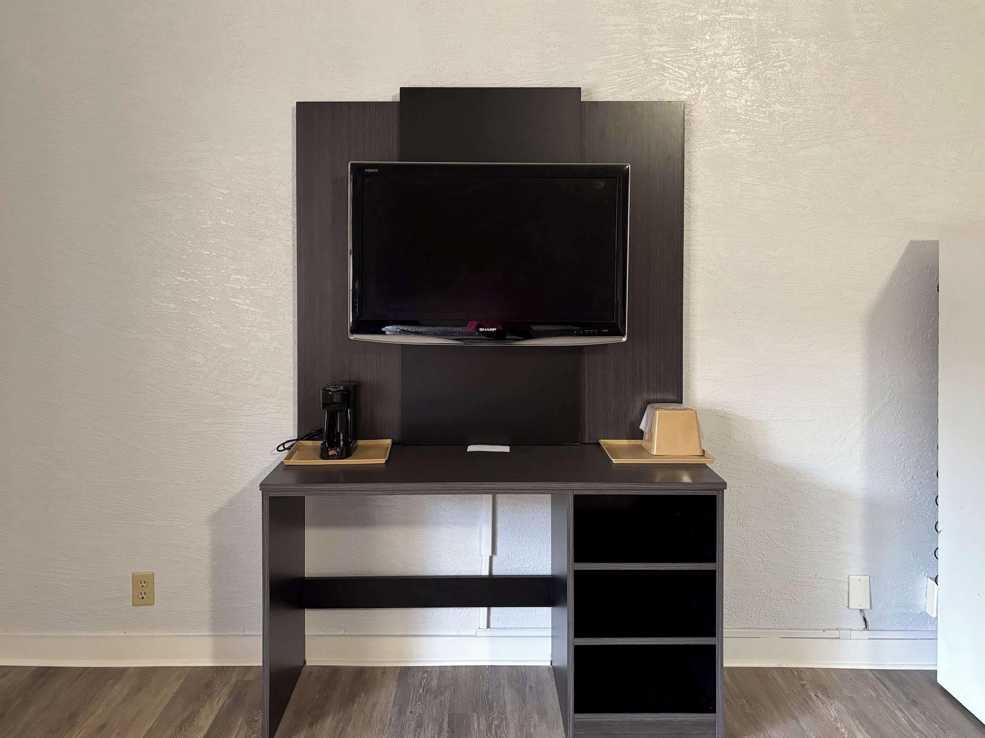 Set de Habitación Motel 6 Tallahassee, FL – North Monroe