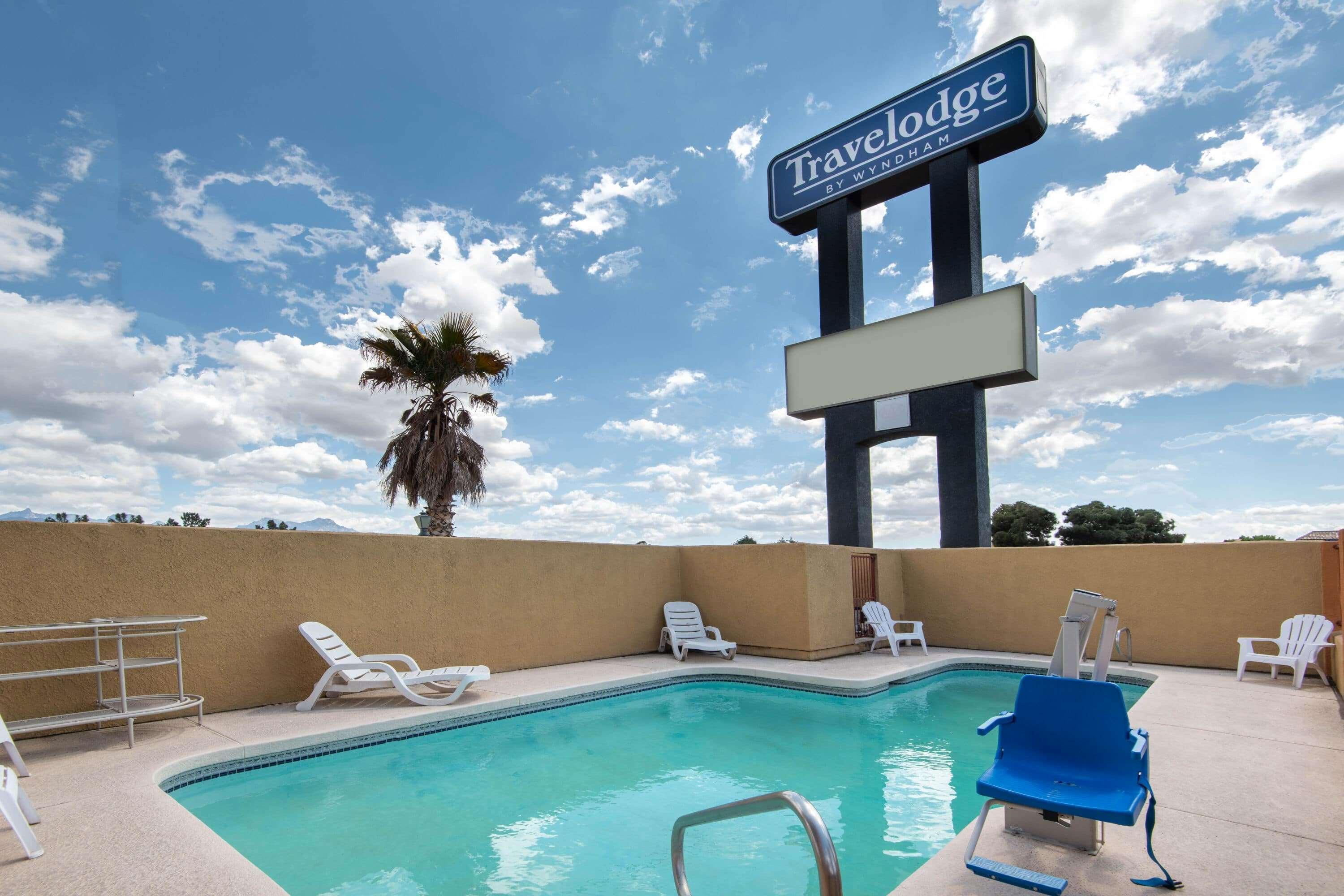 Vista Piscina Travelodge by Wyndham Kingman