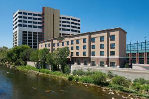 Alojamiento - Courtyard Reno Downtown/Riverfront