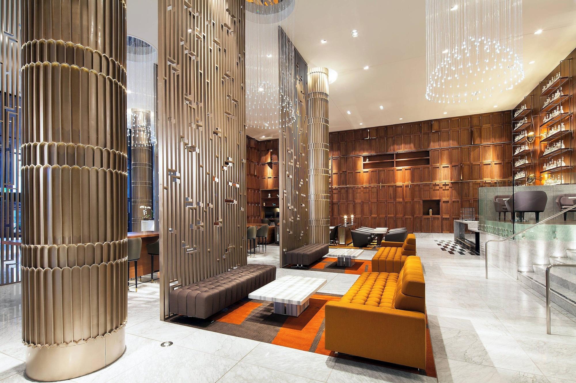 Vista Lobby Sheraton Grand Los Angeles