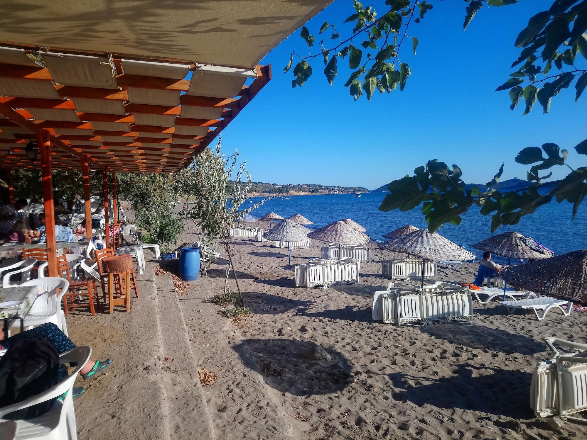 Playa Tasev Butik Hotel