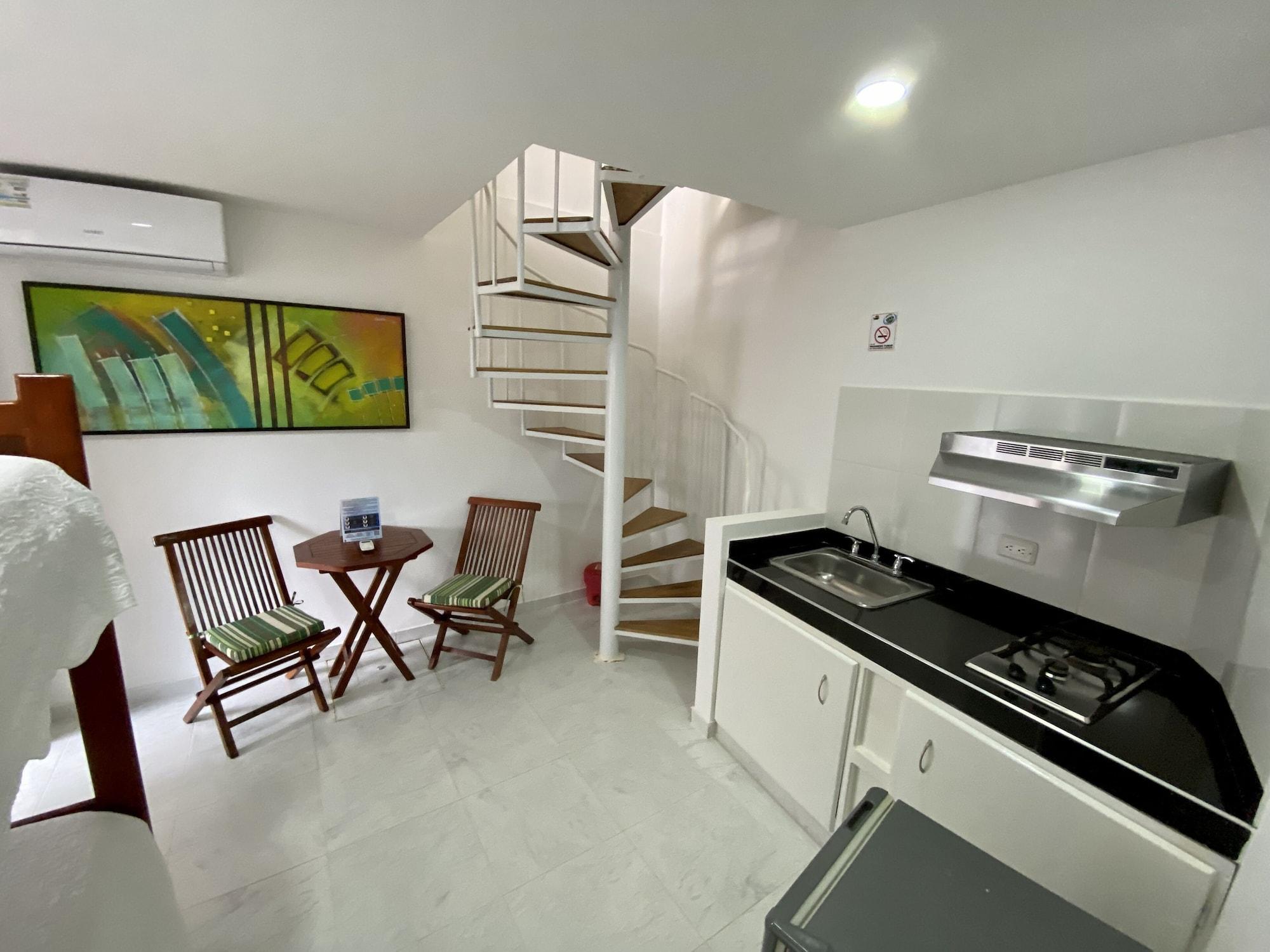 Equipamiento de Habitación Red Ground Village