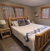 Alquiler Vacacional - Pet-Friendly Riverfront Cabin on 5 Acres with Fast Wi-Fi in Central U.P..