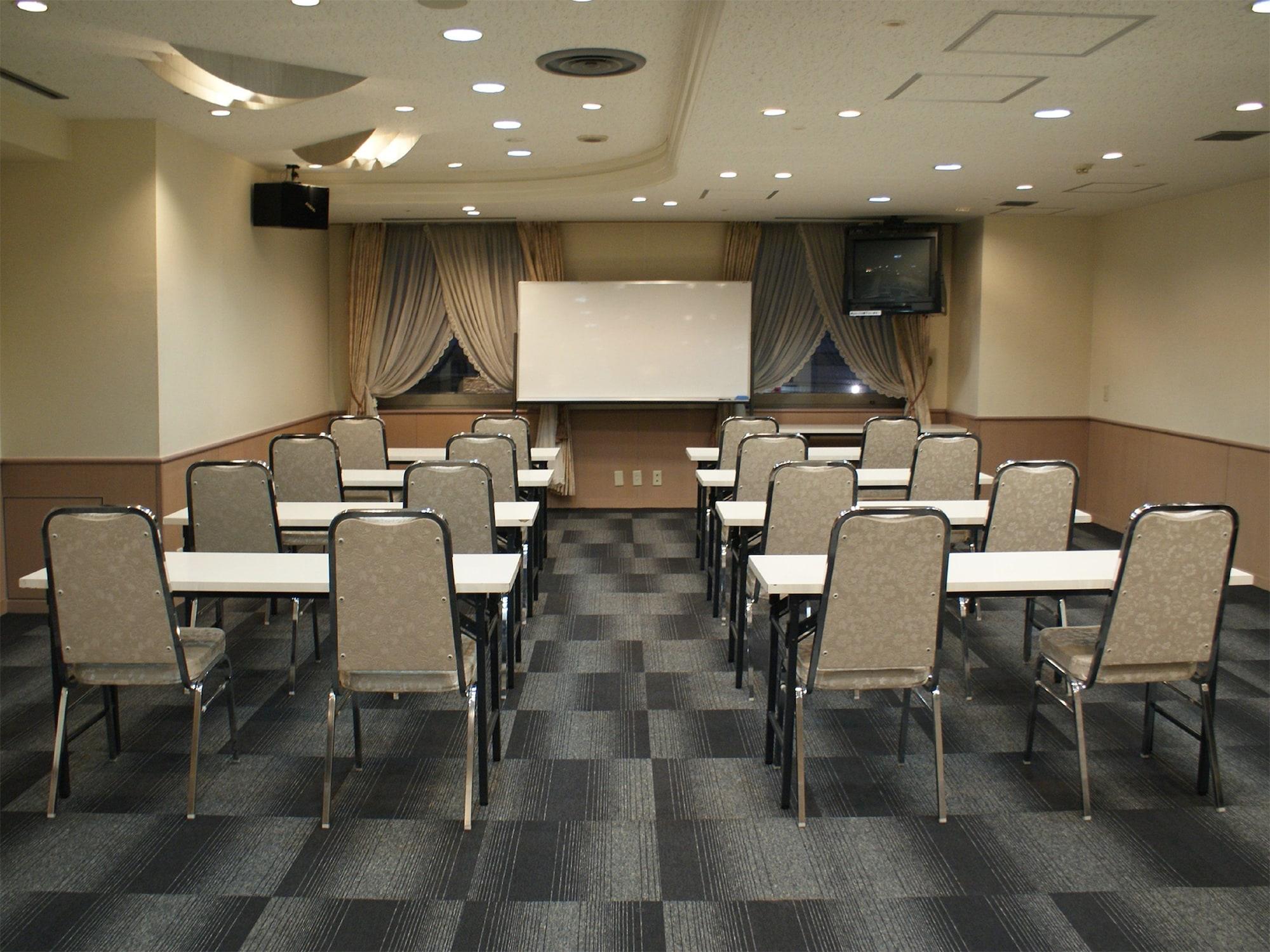 Sala de Reuniones HOTEL LiVEMAX Sapporo Nakajima Park GRANDE