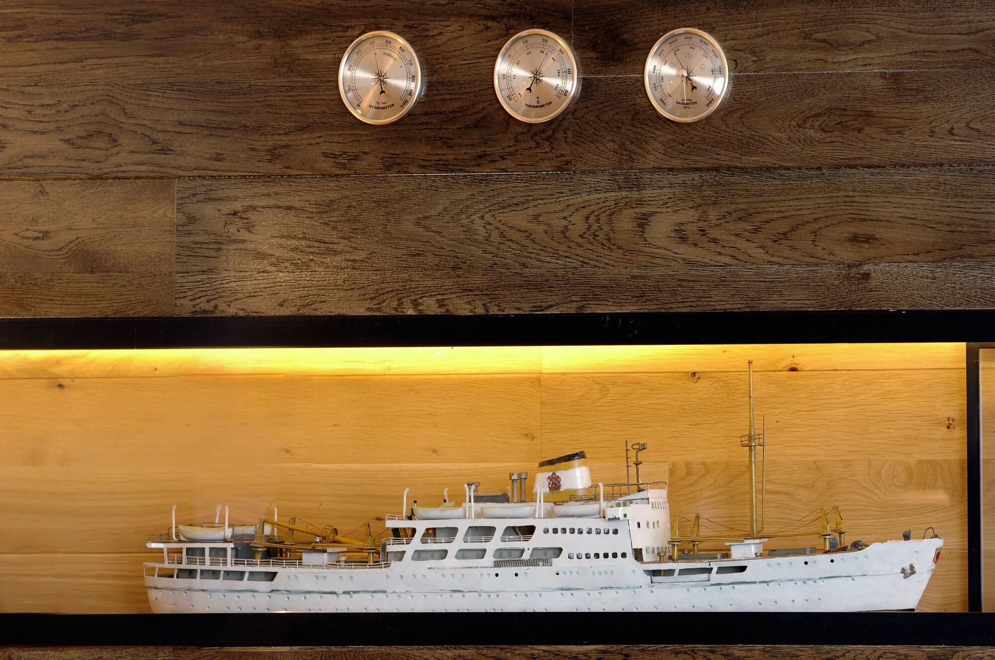 Vista Lobby Urban Suites Istanbul