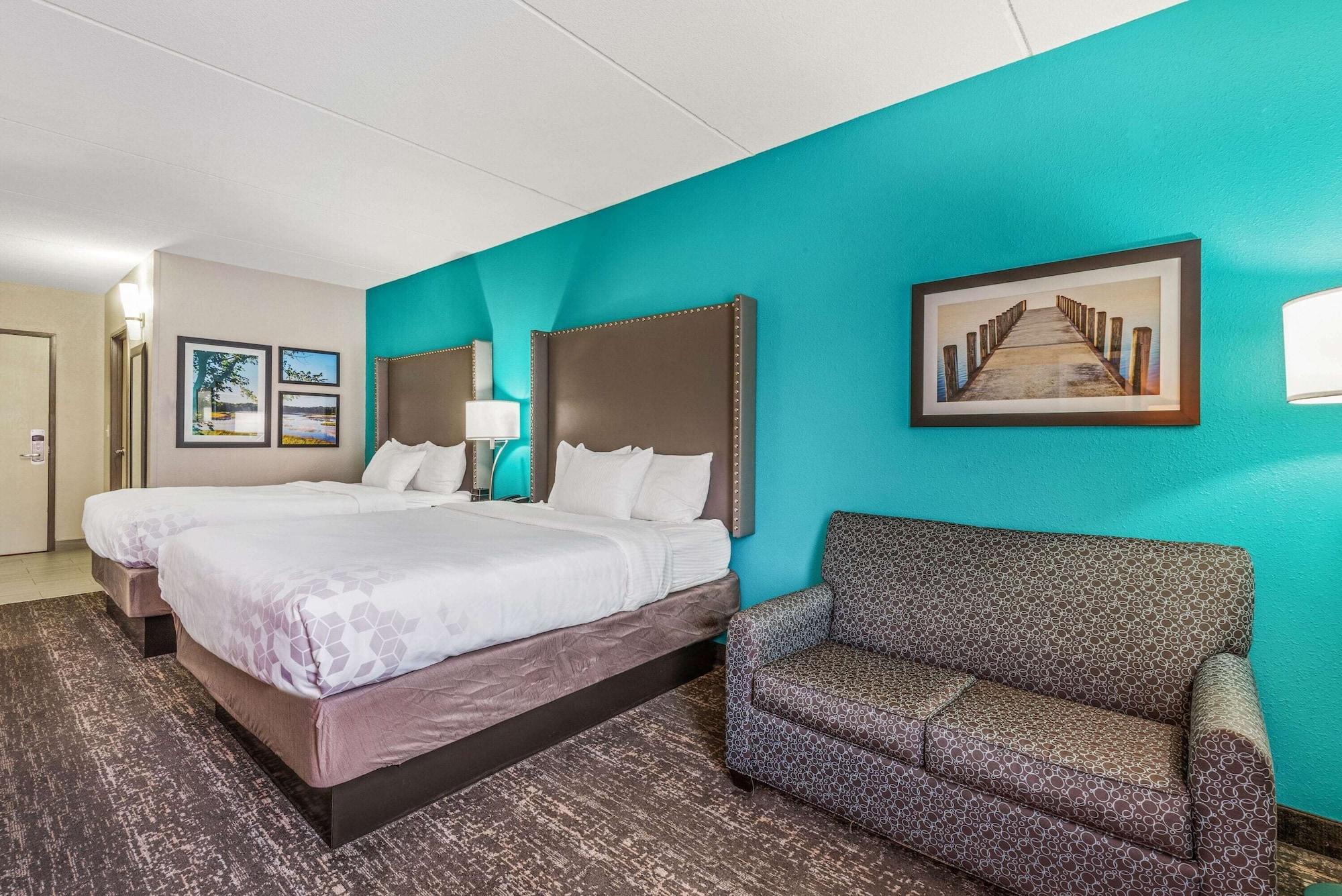Habitación La Quinta Inn & Suites by Wyndham Jamestown