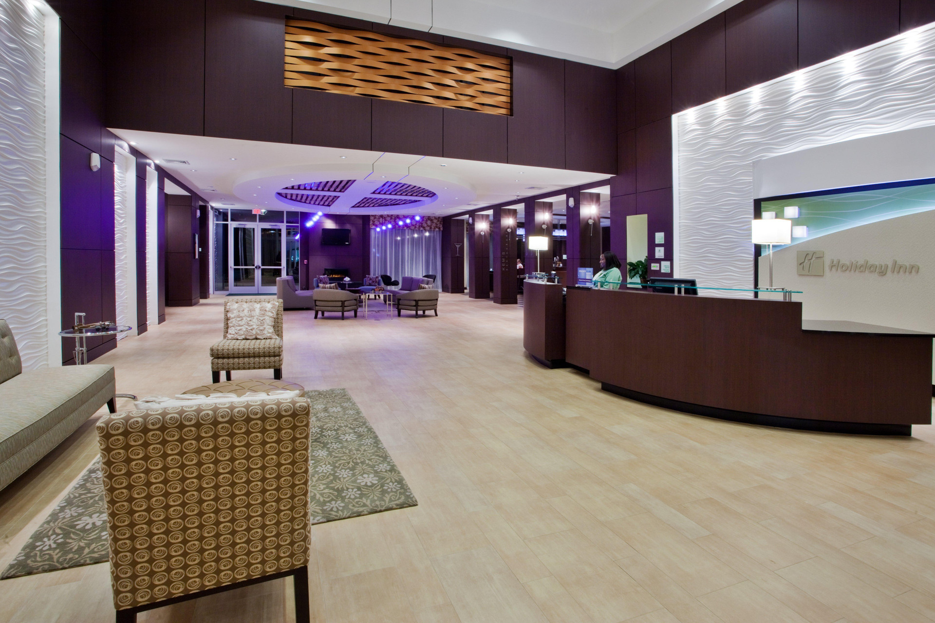Vista Lobby Holiday Inn Macon North by IHG