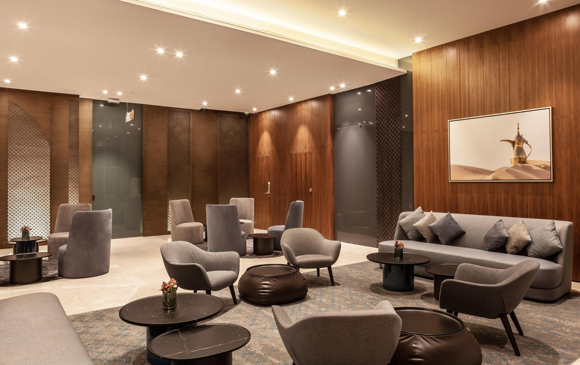 Vista Lobby DoubleTree by Hilton Dubai Al Jadaf