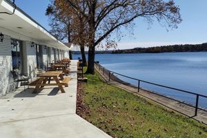 Alojamiento - Willow Beach Resort