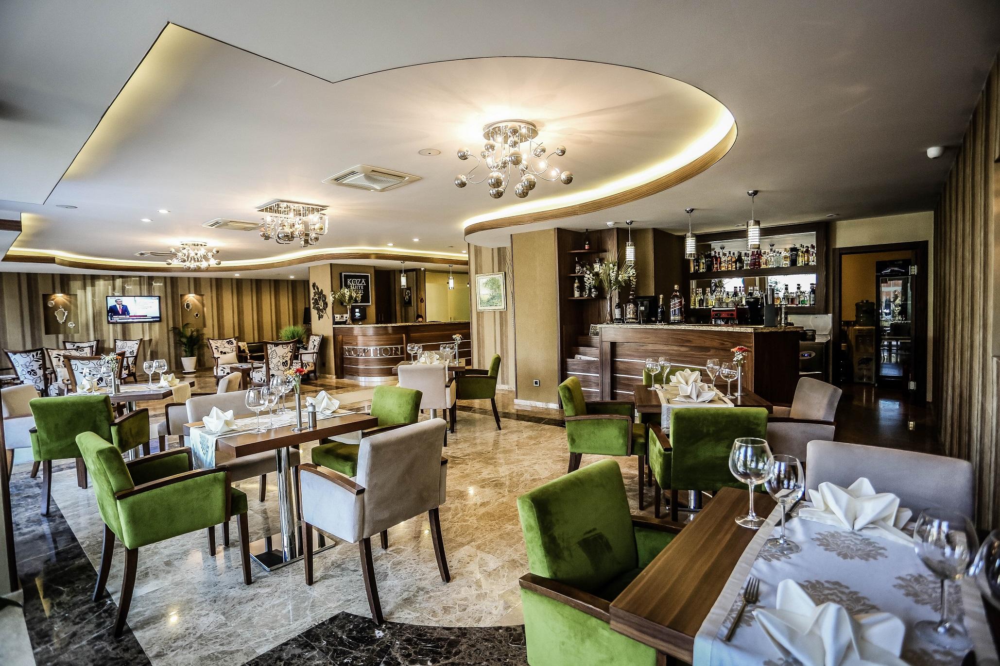 Vista Lobby Koza Suite Hotel