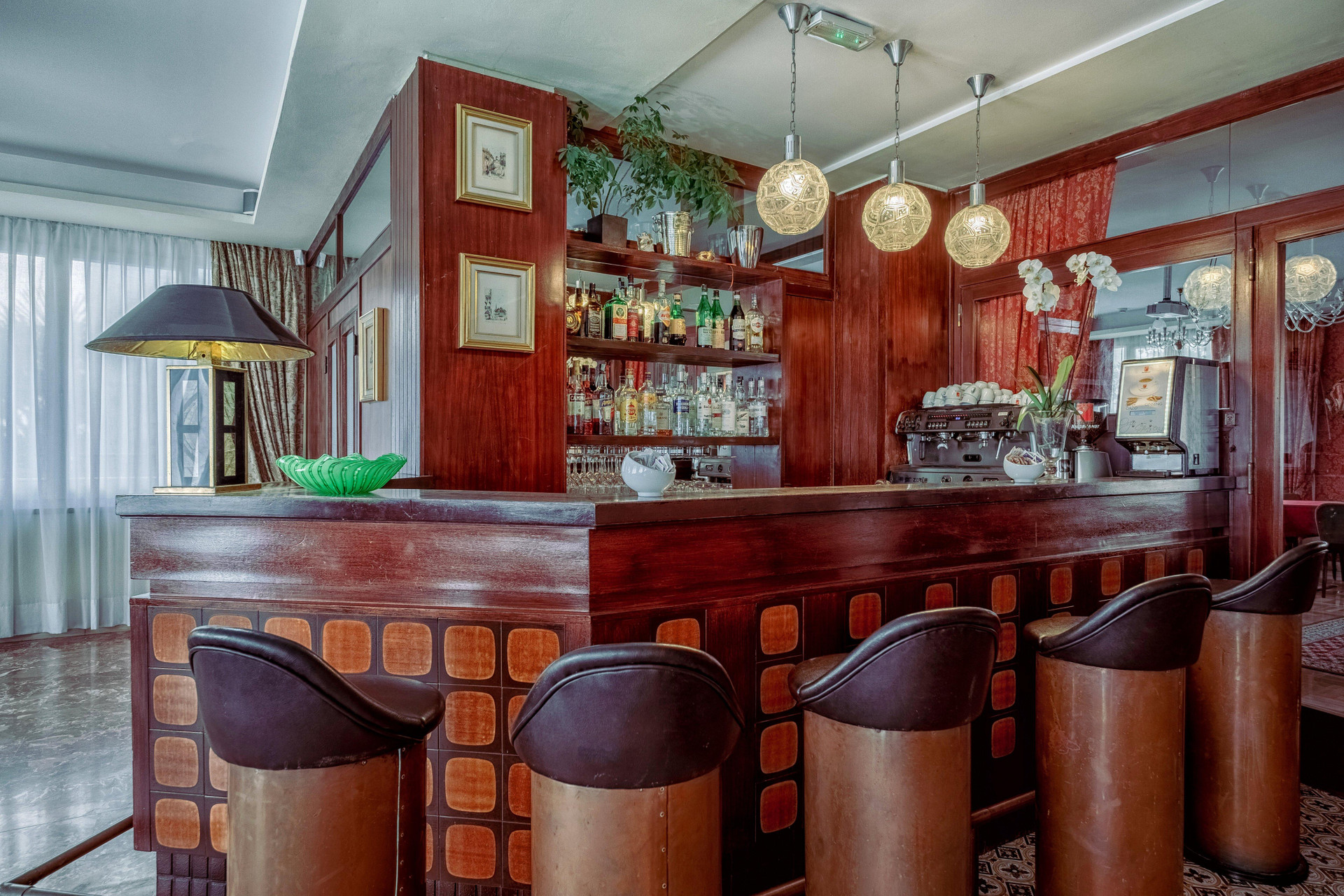 Bar/Salón Hotel Rigel