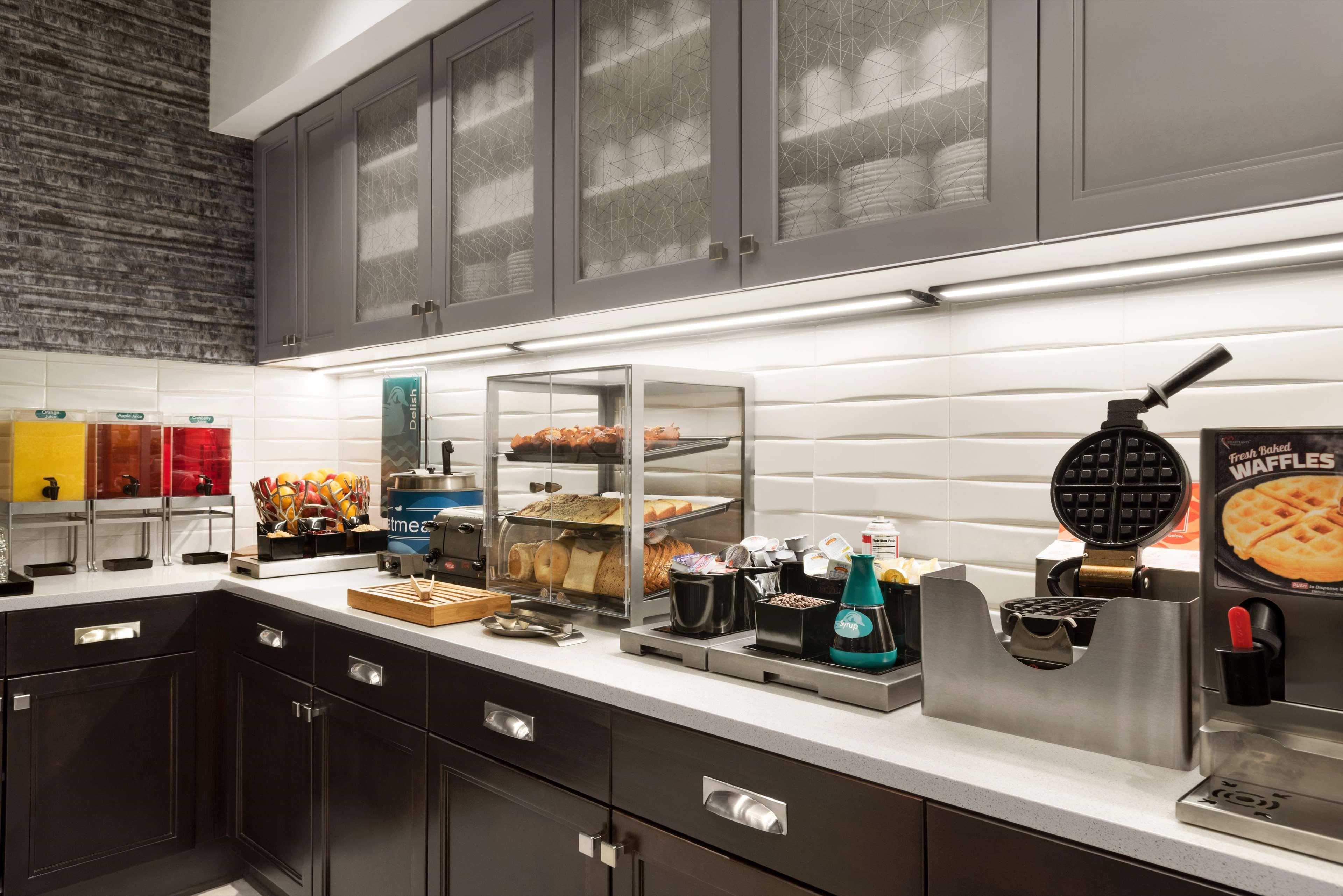 Restaurant Homewood Suites By Hilton Milwaukee Downtown